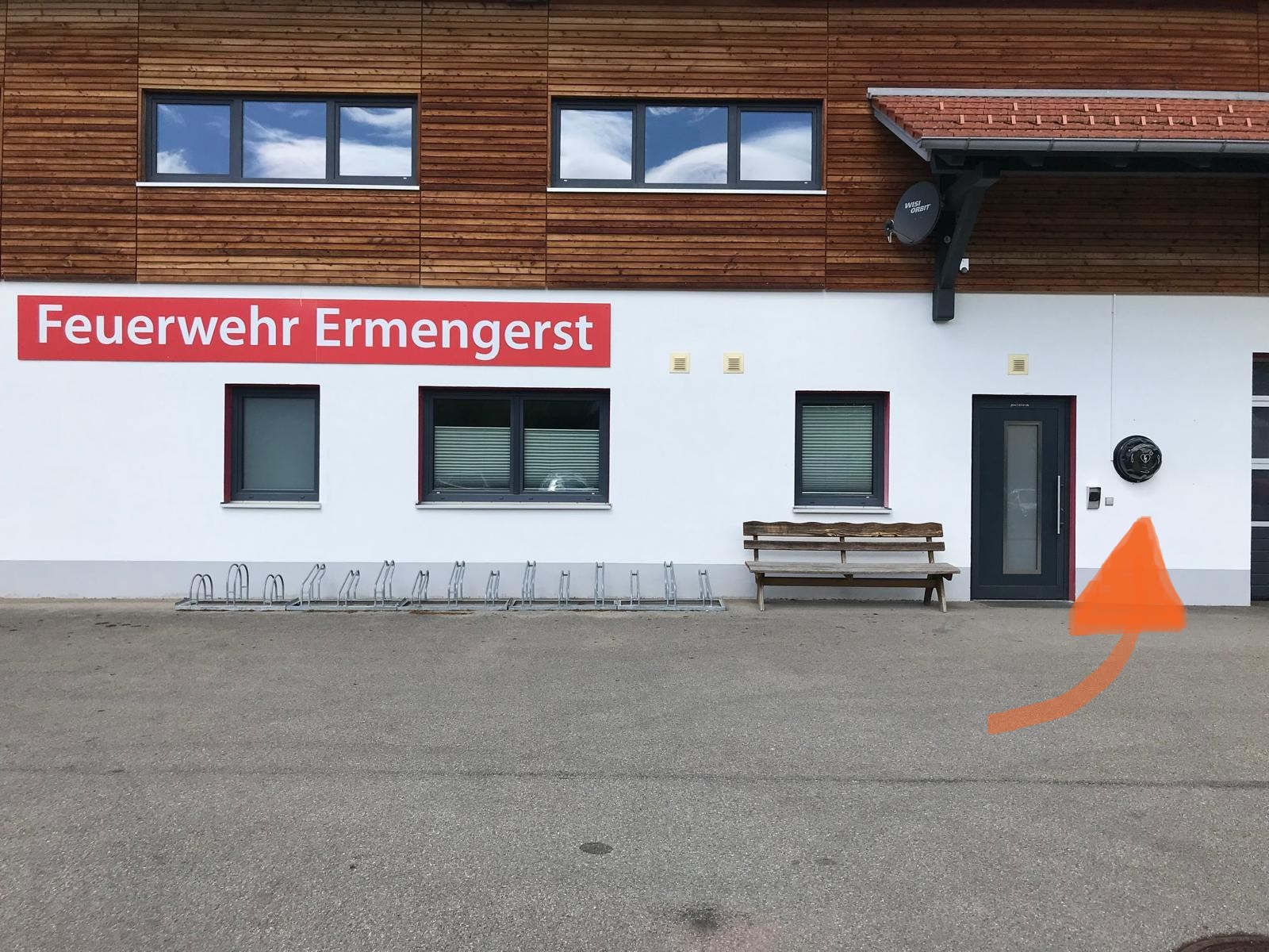 Verlegung des Defibrillators – neuer Standort in Ermengerst